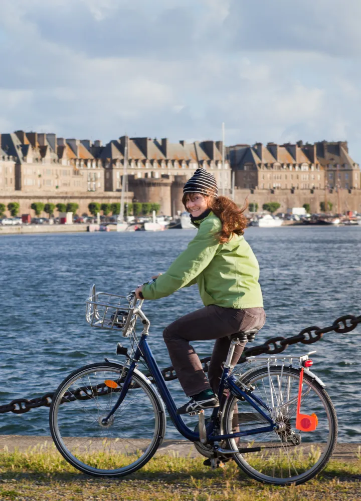Saint-Malo à vélo - Voie 2 et 3 en Bretagne