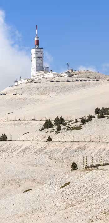 1912 m : mont Ventoux