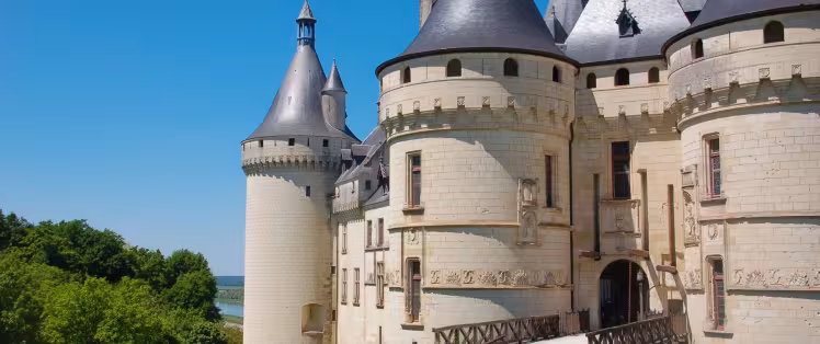 Séjours à vélo pour visiter les châteaux de la Loire avec Safrantours