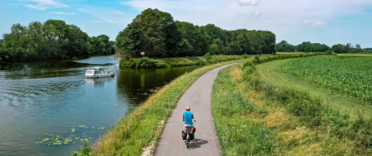 Sur la voie verte de La Voie Bleue en Haute-Saône