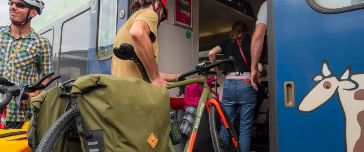 Accès au train avec son vélo