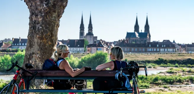 Le Veurdre / Moulins