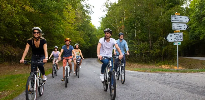 Doux plateaux et premiers reliefs du Perche - Boucle vélo n°17