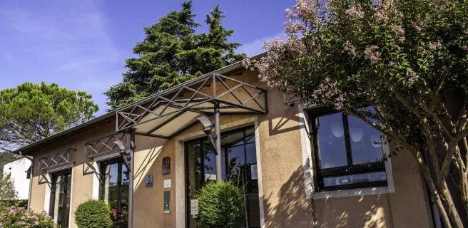 Hôtel les Amandiers