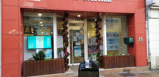 Façade Office de Tourisme de Nanterre