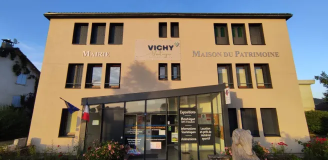 Office de Tourisme de Châtel-Montagne