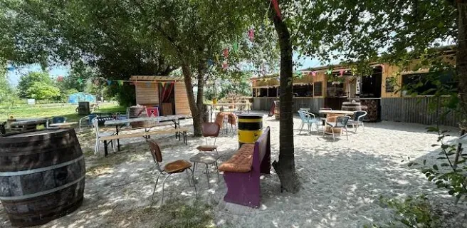 Guinguette "Port du Lys"_Salignac-sur-Charente
