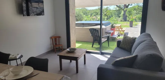 Gite de la Fraise sereine Couzon Allier Auvergne