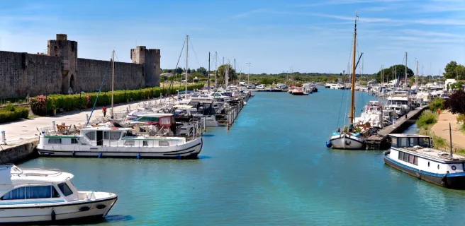 Aigues-Mortes marina