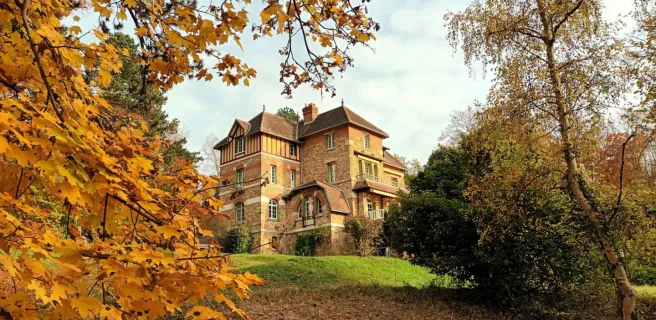 Le Manoir du Cerf en automne
