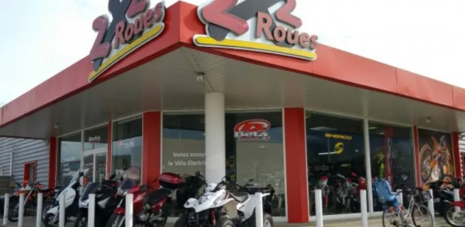 VTC Rental: '2x2 Roues'