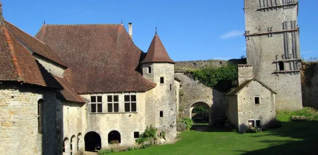 Chateau medieval d'oricourt
