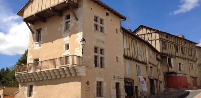 Office de Tourisme Saint-Astier / Neuvic