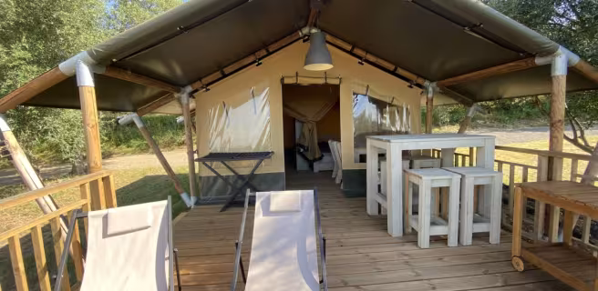 Camping Les Amandiers 34120 Castelnau De Guers