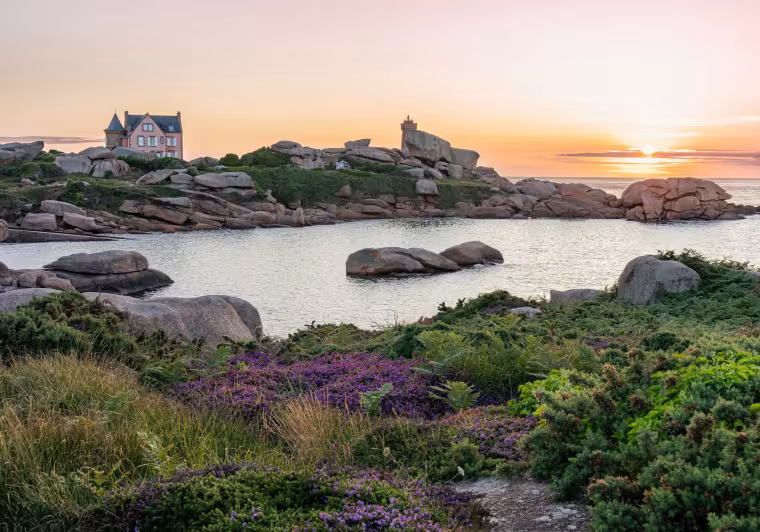 La côte de Granit Rose à vélo