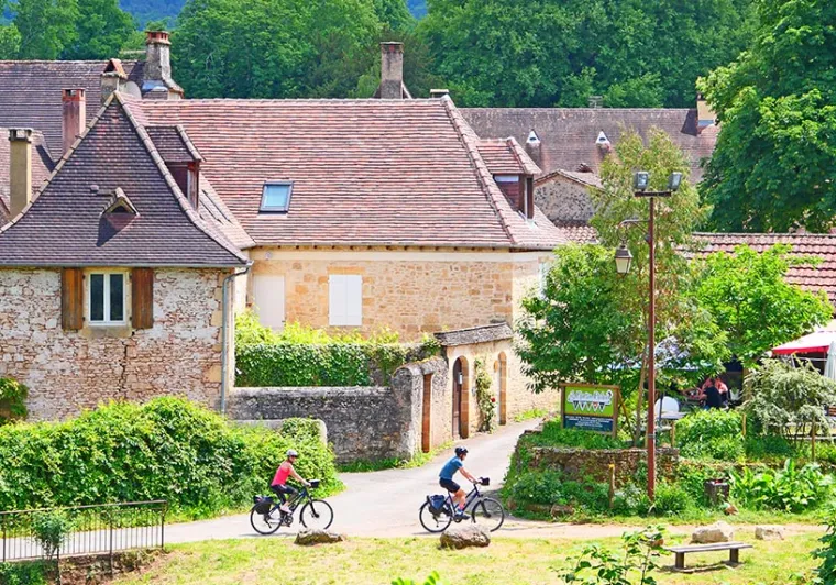Des vignobles de Bordeaux à la Dordogne
