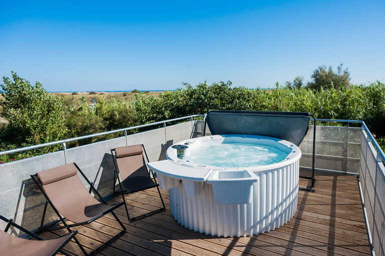 LODGES MEDITERRANEE photo 2