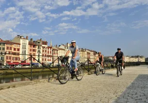 Bayonne, historische stad in Frans Baskenland