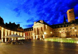 Dijon, ville incontournable du Tour de Bourgogne à vélo