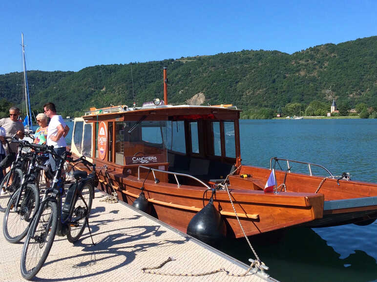 Croisière bateau + vélo sur le Rhône avec la compagnie des canotiers du Rhôna