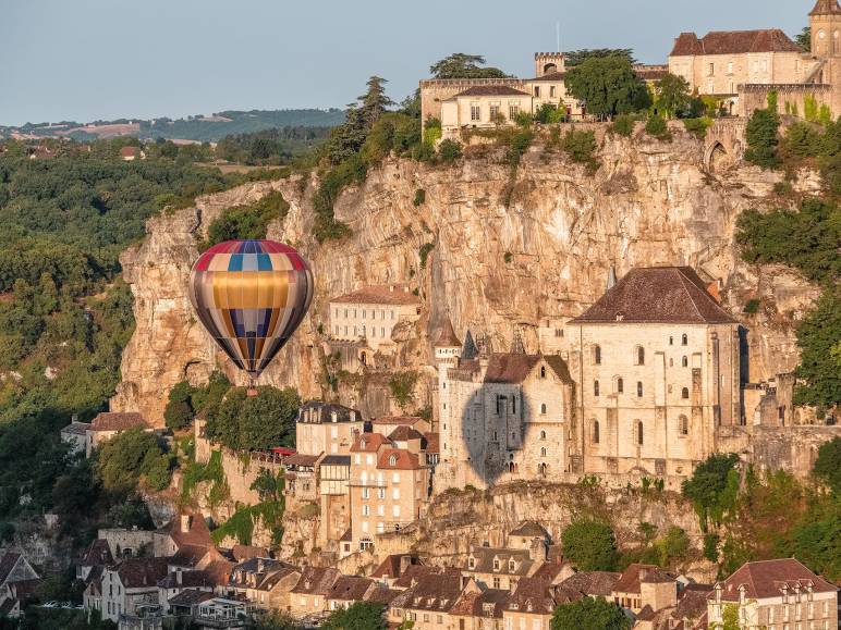 Décollage de montgolfière à Rocamadour